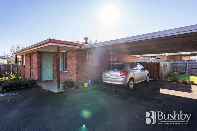 4/1-3 Newnham Close, Newnham TAS 7248