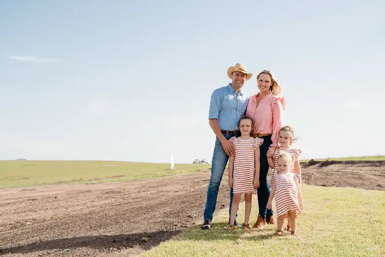 Lot 712 Hillview Estate, Louth Park NSW 2320