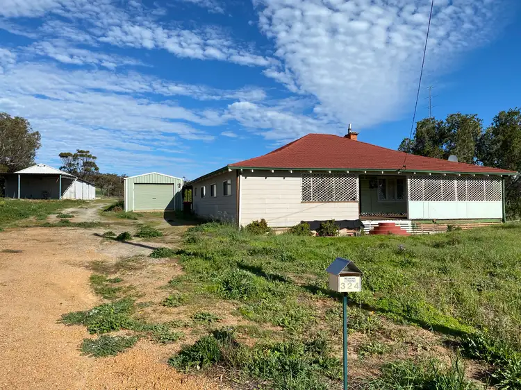 LOT 124, 124 Great Southern Hwy, Beverley WA 6304