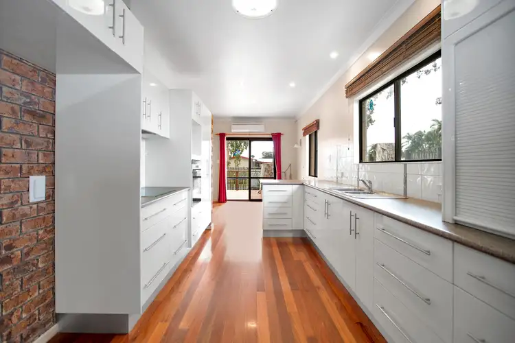 Fourth view of Homely house listing, 2 Veronica Court, Andergrove QLD 4740