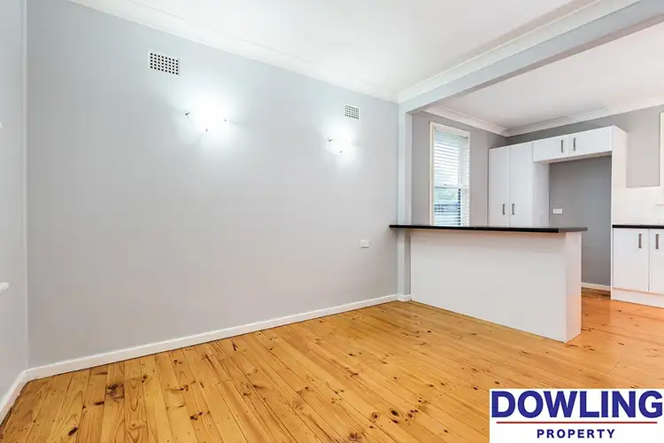 Fifth view of Homely house listing, 32 Segenhoe Street, Woodberry NSW 2322