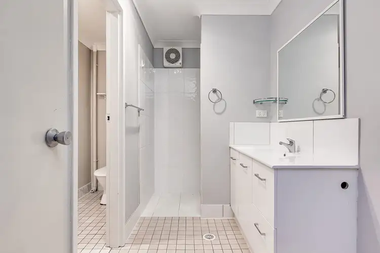 Fifth view of Homely house listing, 4/44 Kookaburra Parade, Woodberry NSW 2322