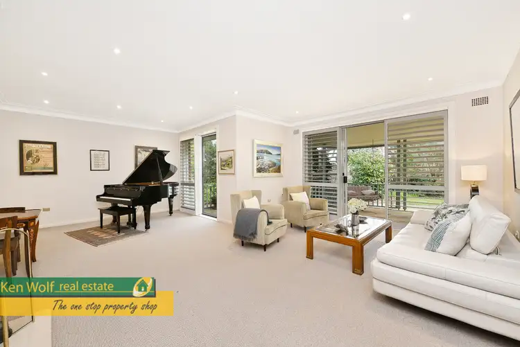 55 Benaroon Avenue, St Ives NSW 2075