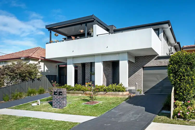2/147 Young Road, Lambton NSW 2299
