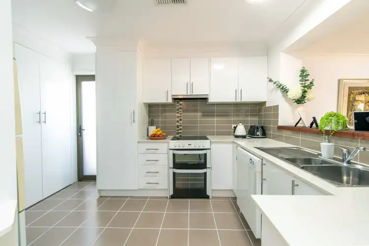 Sixth view of Homely house listing, 51 Kenley Crescent, Macquarie Hills NSW 2285