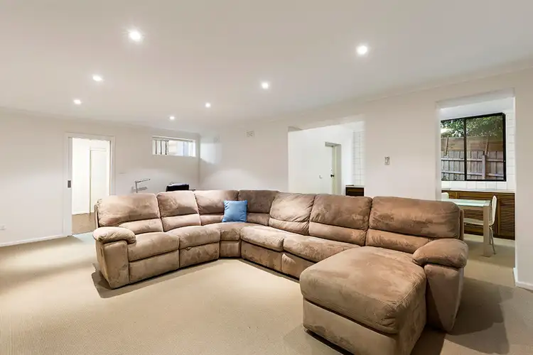 Fifth view of Homely house listing, 8 Inglis Court, Doncaster VIC 3108