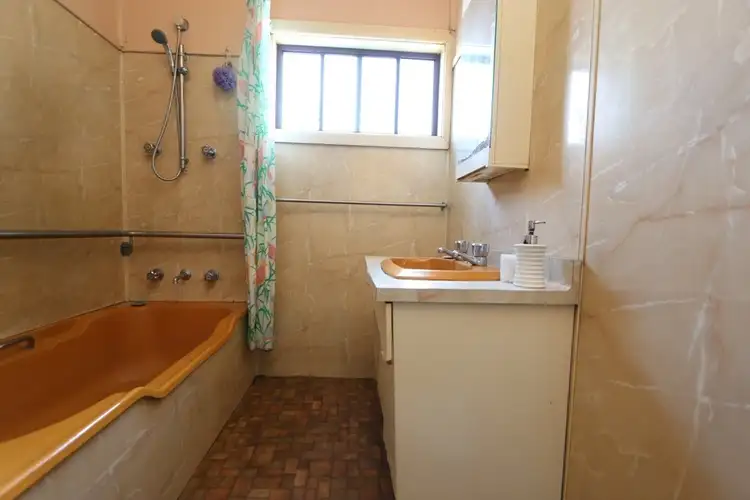 Fourth view of Homely house listing, 19 Second Avenue, Rutherford NSW 2320