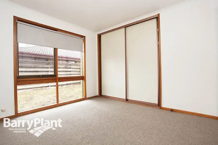 Sixth view of Homely house listing, 2/1 Pinnacle Crescent, Brookfield VIC 3338