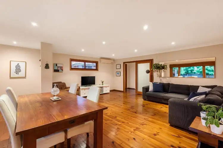 Second view of Homely house listing, 7 Robins Avenue, Reservoir VIC 3073