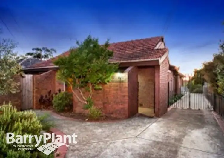 102 Waiora Road, Rosanna VIC 3084