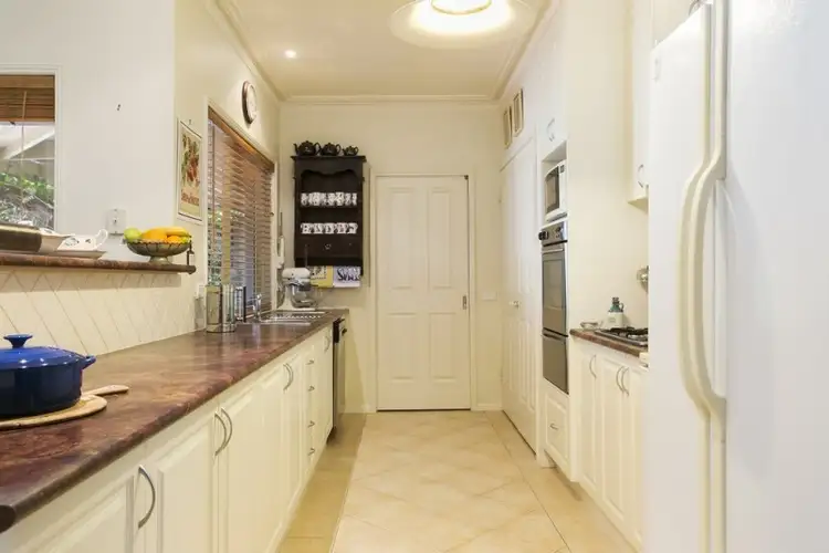 Sixth view of Homely house listing, 13 Brentwood Boulevard, Strathfieldsaye VIC 3551