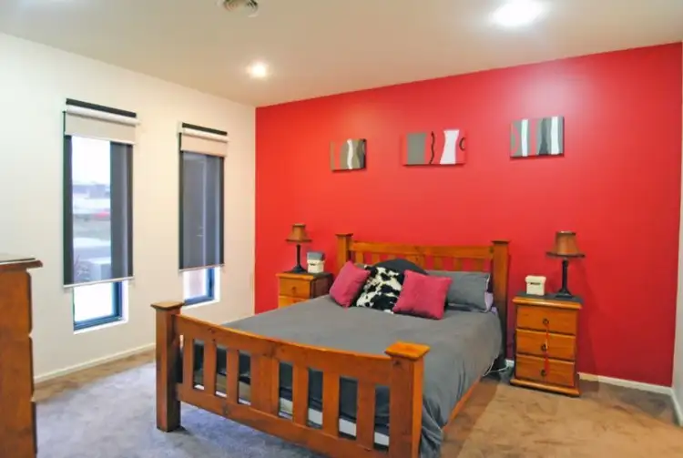 Seventh view of Homely house listing, 2 Sanford Court, Portland VIC 3305