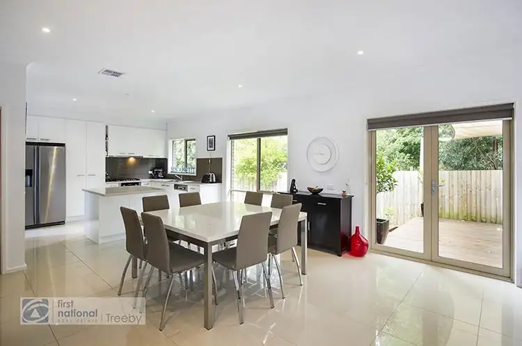 Main view of Homely townhouse listing, 3/164 Dorset Road, Croydon VIC 3136
