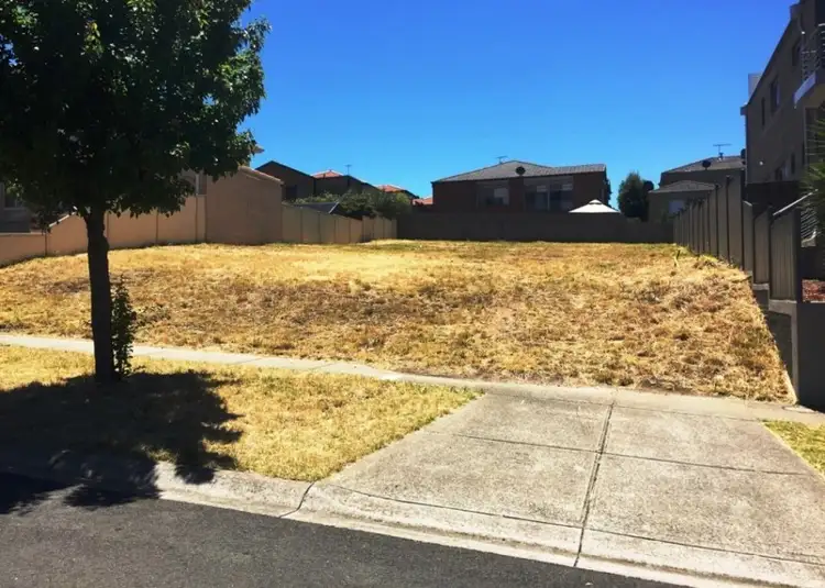 12 Helmsdale Crescent, Greenvale VIC 3059