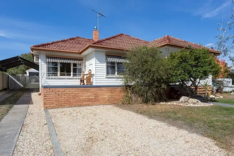 5 Benjamin Street, Kangaroo Flat VIC 3555