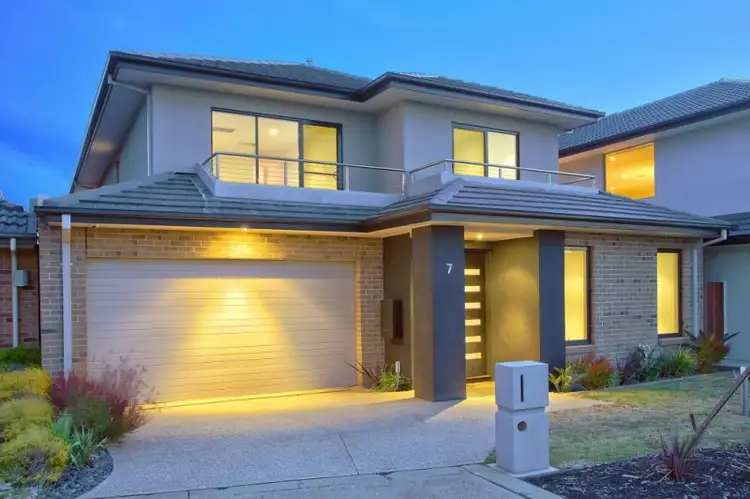 7 Parkhart Circle, Sandhurst VIC 3977