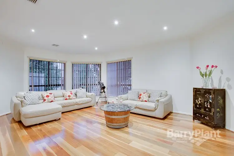 Fifth view of Homely house listing, 4 Ridge Lane, Hillside VIC 3037