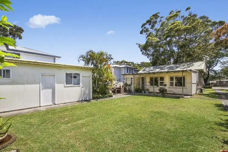 Seventh view of Homely house listing, 31 Bateau Bay Rd, Bateau Bay NSW 2261