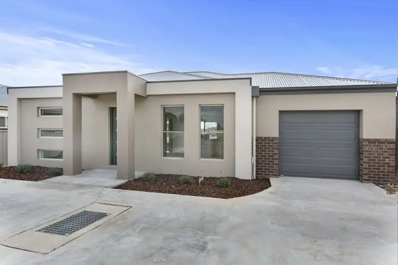 Main view of Homely house listing, 5/18 Market Garden Circuit, Epsom VIC 3551