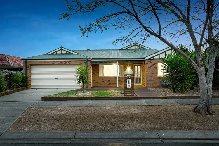 4 Rockwood Place, Hillside VIC 3037