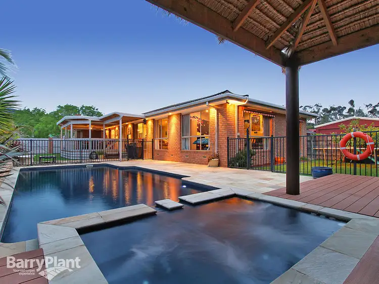 24 Handasyde Avenue, Kilsyth South VIC 3137