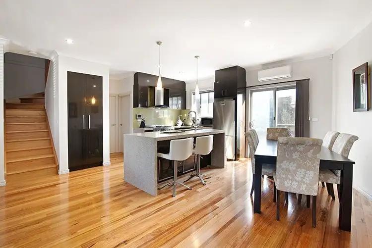 Third view of Homely house listing, 2/31 Boldrewood Parade, Reservoir VIC 3073