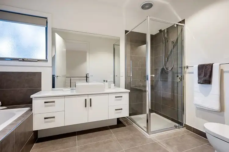 Sixth view of Homely townhouse listing, 1/6 Shalbury Avenue, Eltham VIC 3095