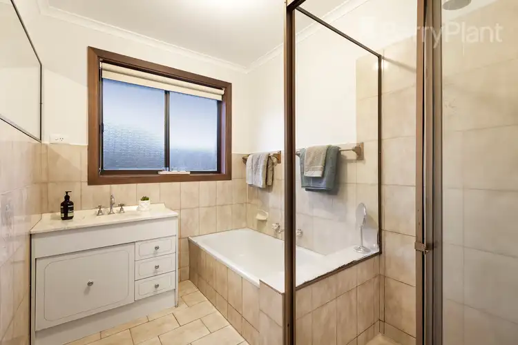 Sixth view of Homely house listing, 10 Bligh Court, Lilydale VIC 3140