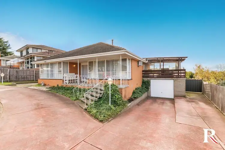 5 Peter Street, Bell Post Hill VIC 3215