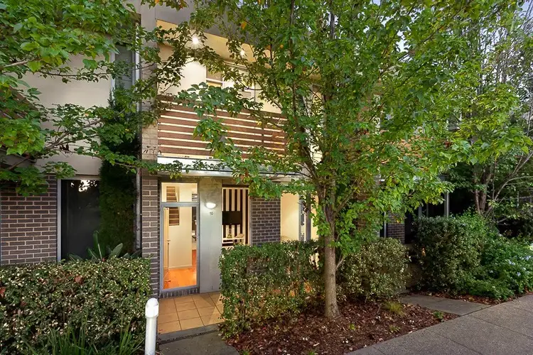 10/40 Springthorpe Boulevard, Macleod VIC 3085