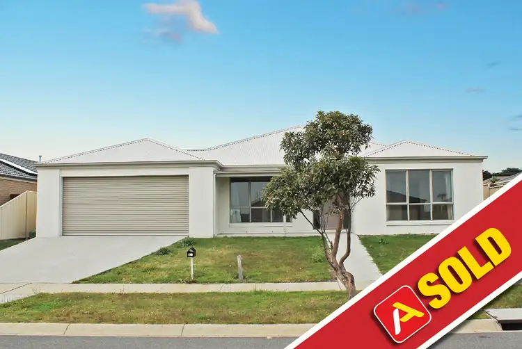 37 Madeira Close, Portland VIC 3305