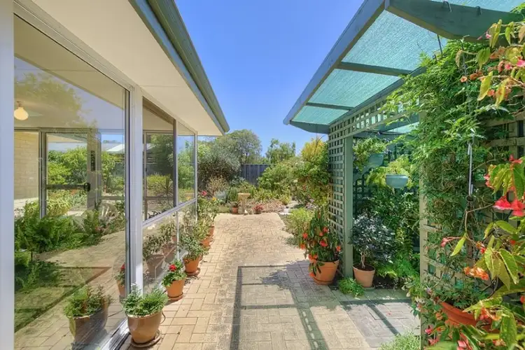 Fourth view of Homely house listing, 2 Rudis Way, Broadwater WA 6280
