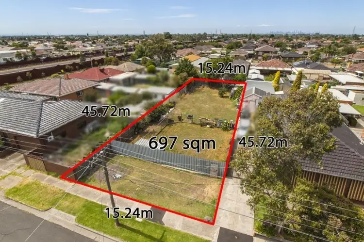 16 James Street, Sunshine West VIC 3020