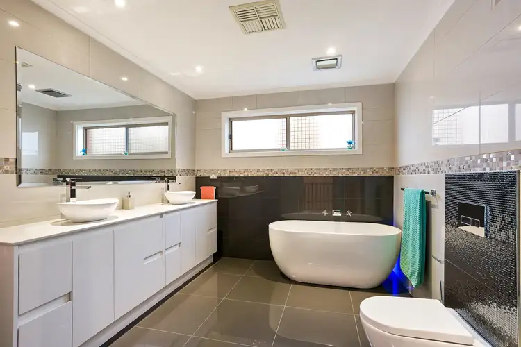 Sixth view of Homely house listing, 3 Vivaldi Court, Templestowe VIC 3106