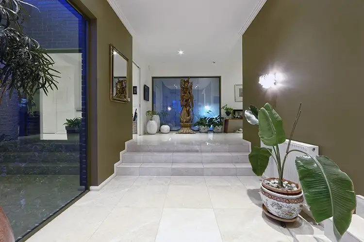 Fifth view of Homely house listing, 18 Logan Court, Lysterfield VIC 3156