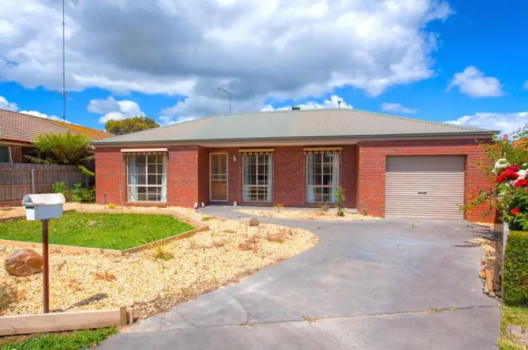 4 Matthew Court, Sebastopol VIC 3356