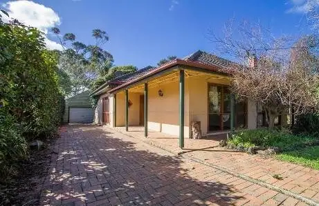 25 Mereweather Avenue, Frankston VIC 3199