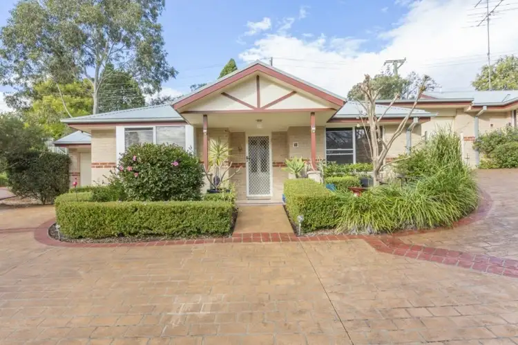 7/1-5 Bland Road, Springwood NSW 2777