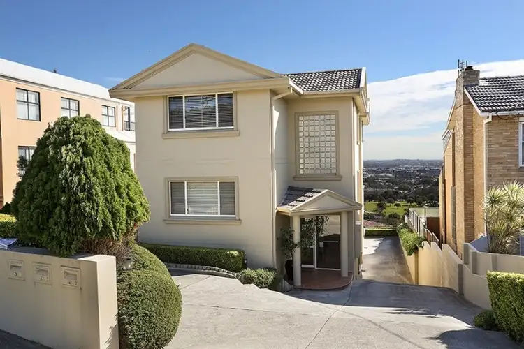 Main view of Homely apartment listing, 2/30 Memorial Drive, The Hill NSW 2300