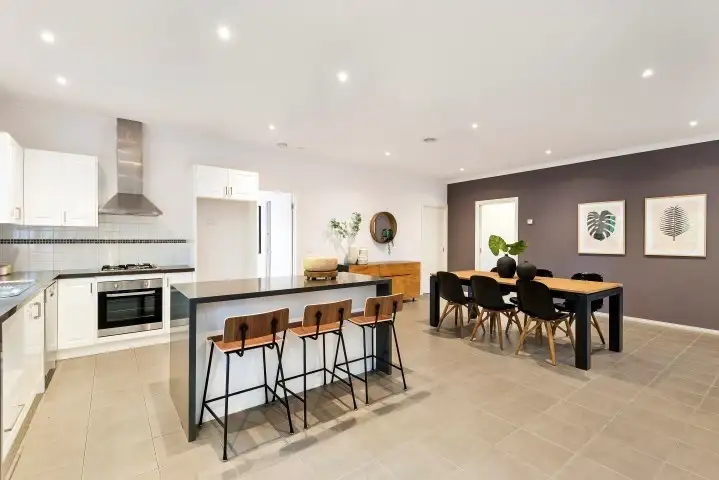 Fourth view of Homely townhouse listing, 2/1135 Nepean Highway, Highett VIC 3190