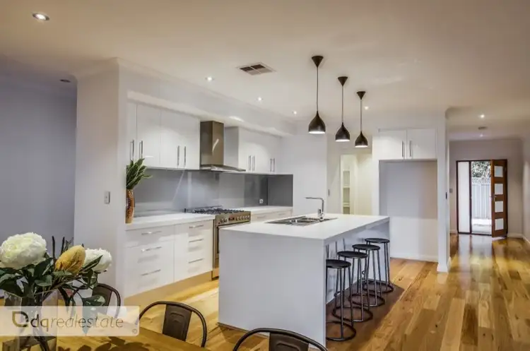 Main view of Homely house listing, 10 Westbury Lane, Madeley WA 6065