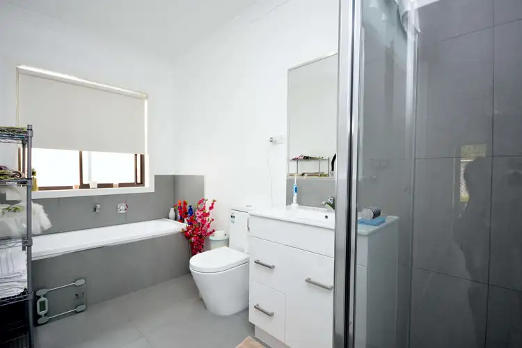 Sixth view of Homely house listing, 4A Parton Place, Craigieburn VIC 3064