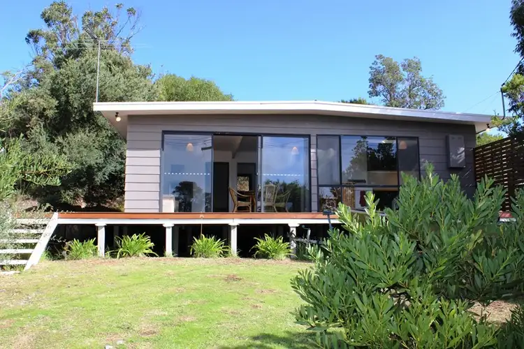 35 McMILLAN AVENUE, Venus Bay VIC 3956