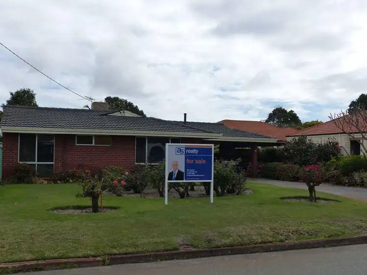 3 Tonbridge Way