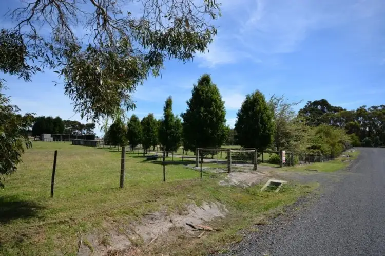 85 Atwells Road, Portland VIC 3305