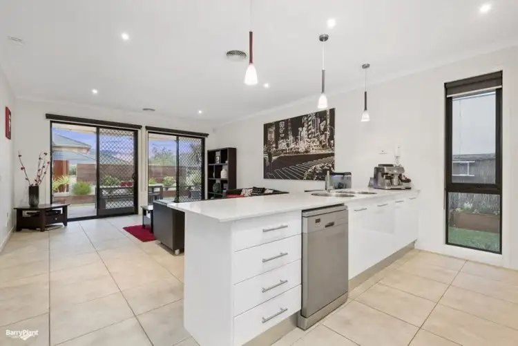 Seventh view of Homely house listing, 18 Signature Boulevard, Sanctuary Lakes VIC 3030