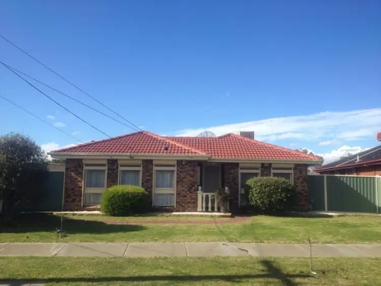 Main view of Homely house listing, 7 Trenton Close, Albanvale VIC 3021