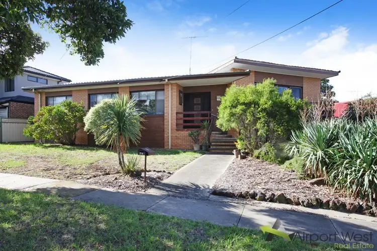 24 Harrington Road, Airport West VIC 3042