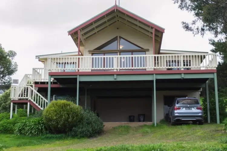 Second view of Homely house listing, 10 Catherine Street, Goughs Bay VIC 3723