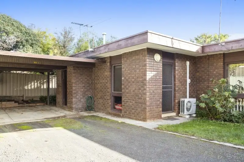 Main view of Homely unit listing, 4/26 Woodbury Street, Strathdale VIC 3550
